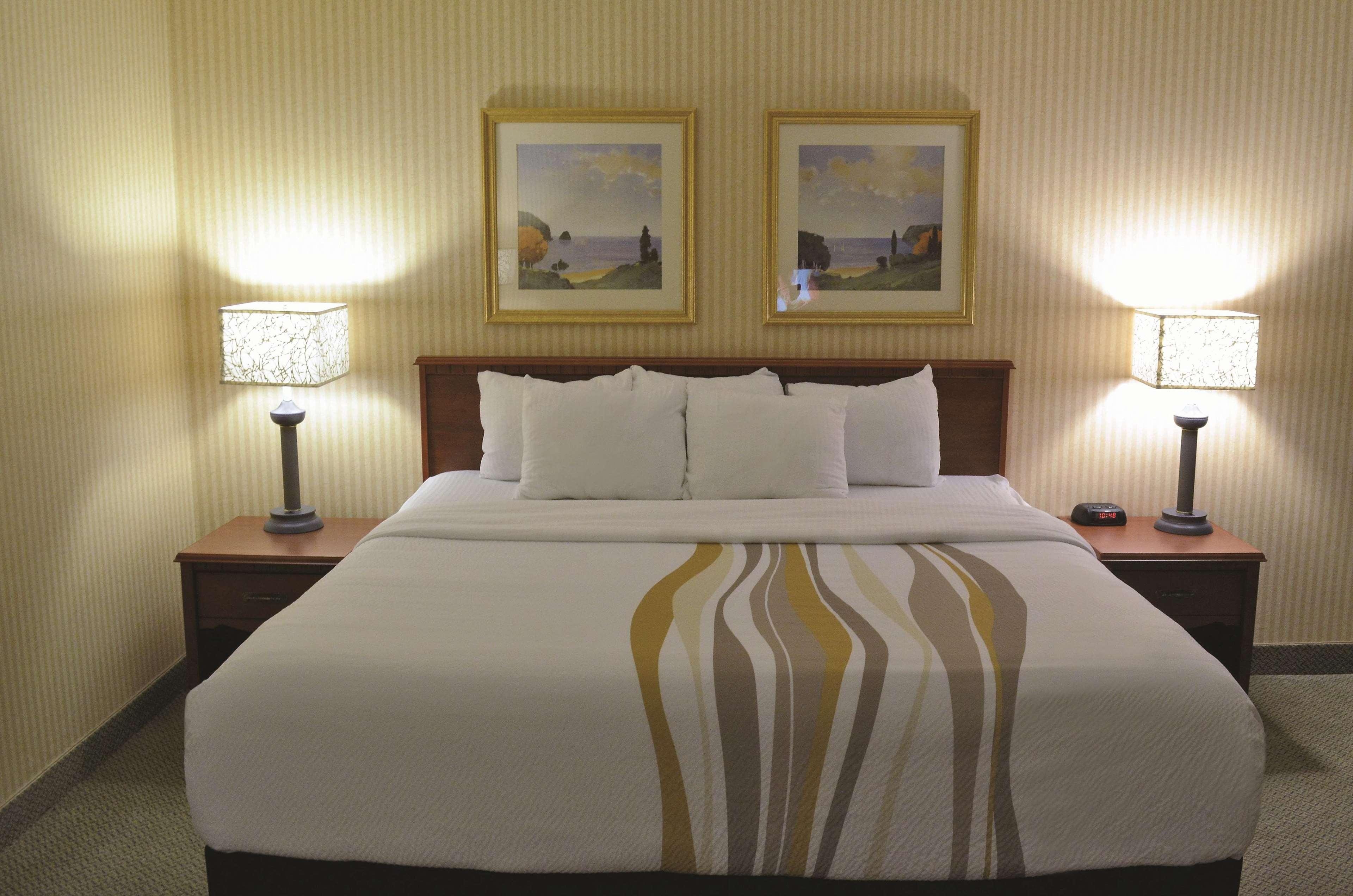 La Quinta By Wyndham Stevens Point Hotell Eksteriør bilde