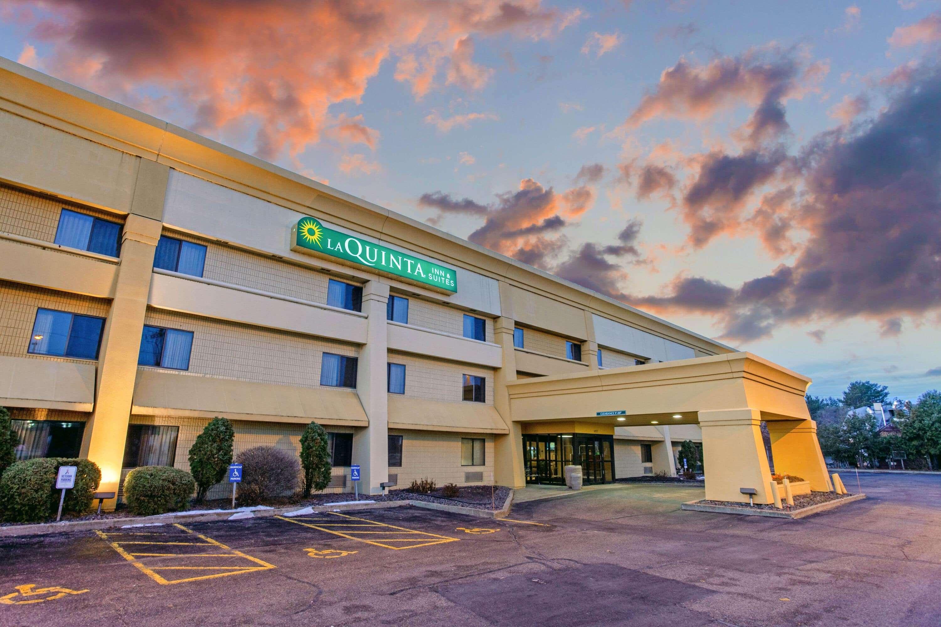 La Quinta By Wyndham Stevens Point Hotell Eksteriør bilde