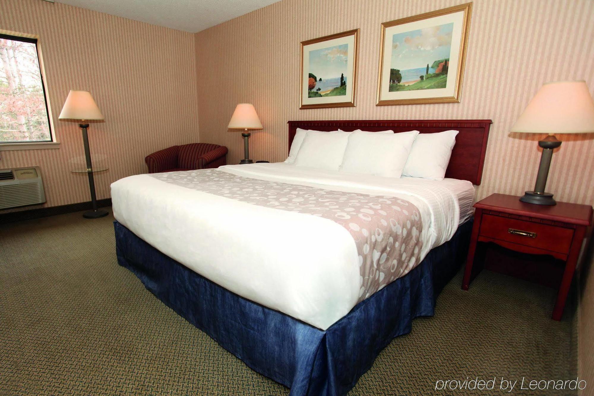 La Quinta By Wyndham Stevens Point Hotell Eksteriør bilde